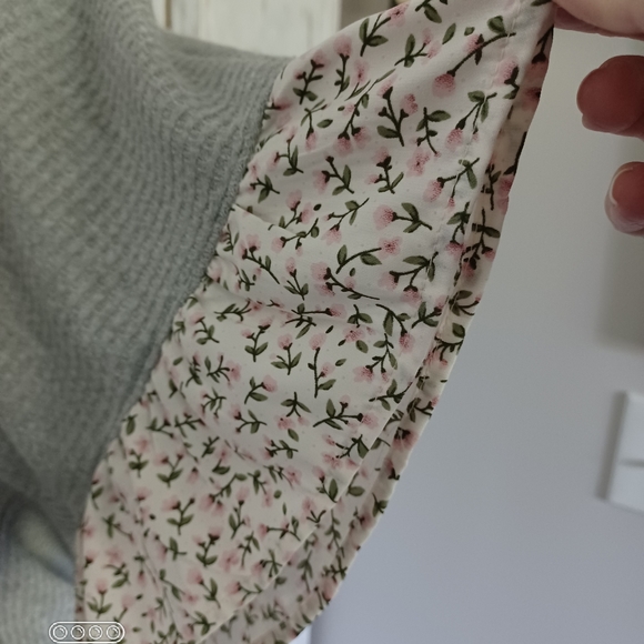 NWOT WOMENS GRAY boutique top #F05 - Picture 5 of 9